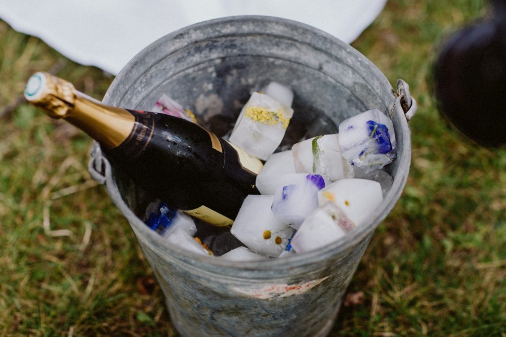Blumen Eiswürfel Hochzeits Deko