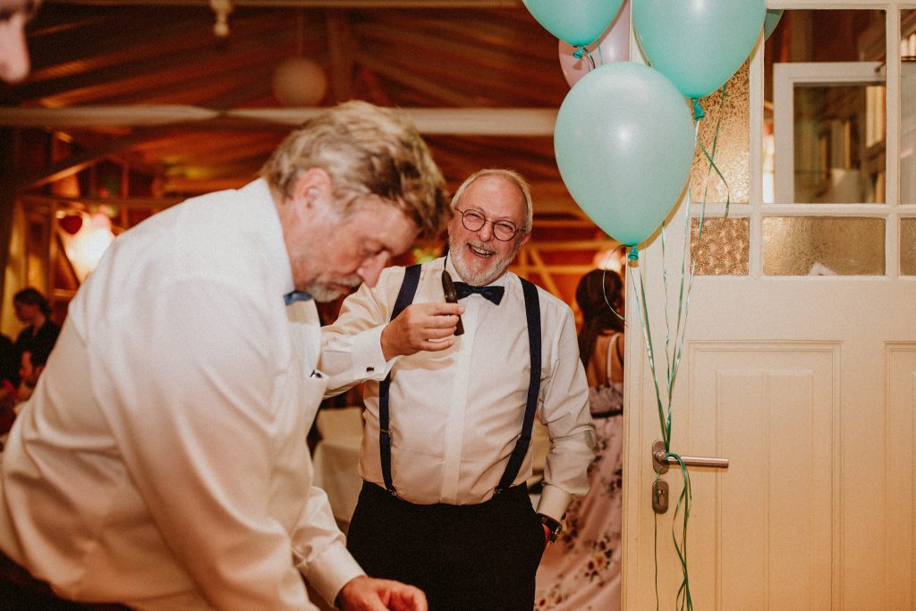 Hochzeitsreportage feiern Party