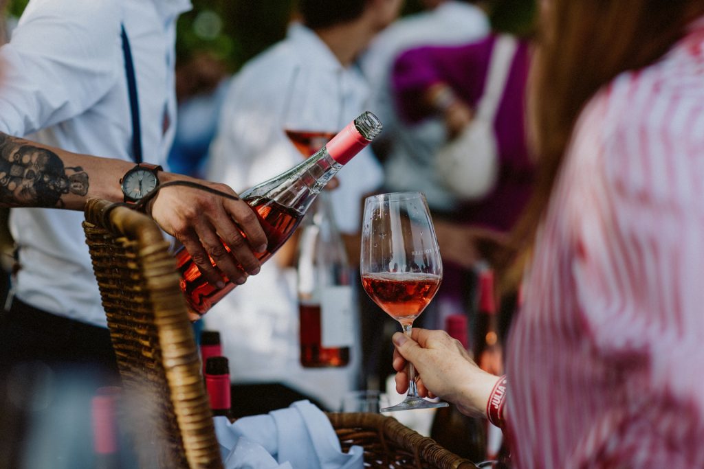 rosa Traktor Weingut Boudier Koeller